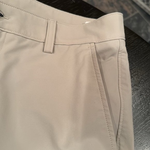 Under Armour Khakis Pants - Picture 3 of 8